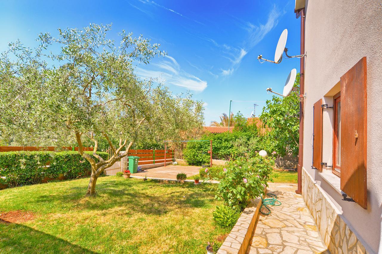 Apartments Chiara 877 Pula Exterior photo